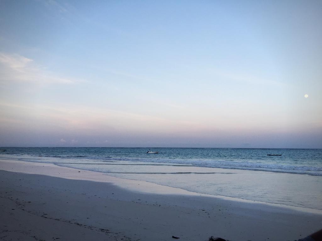 Galawa Beach Apartments 디아니 해변 외부 사진